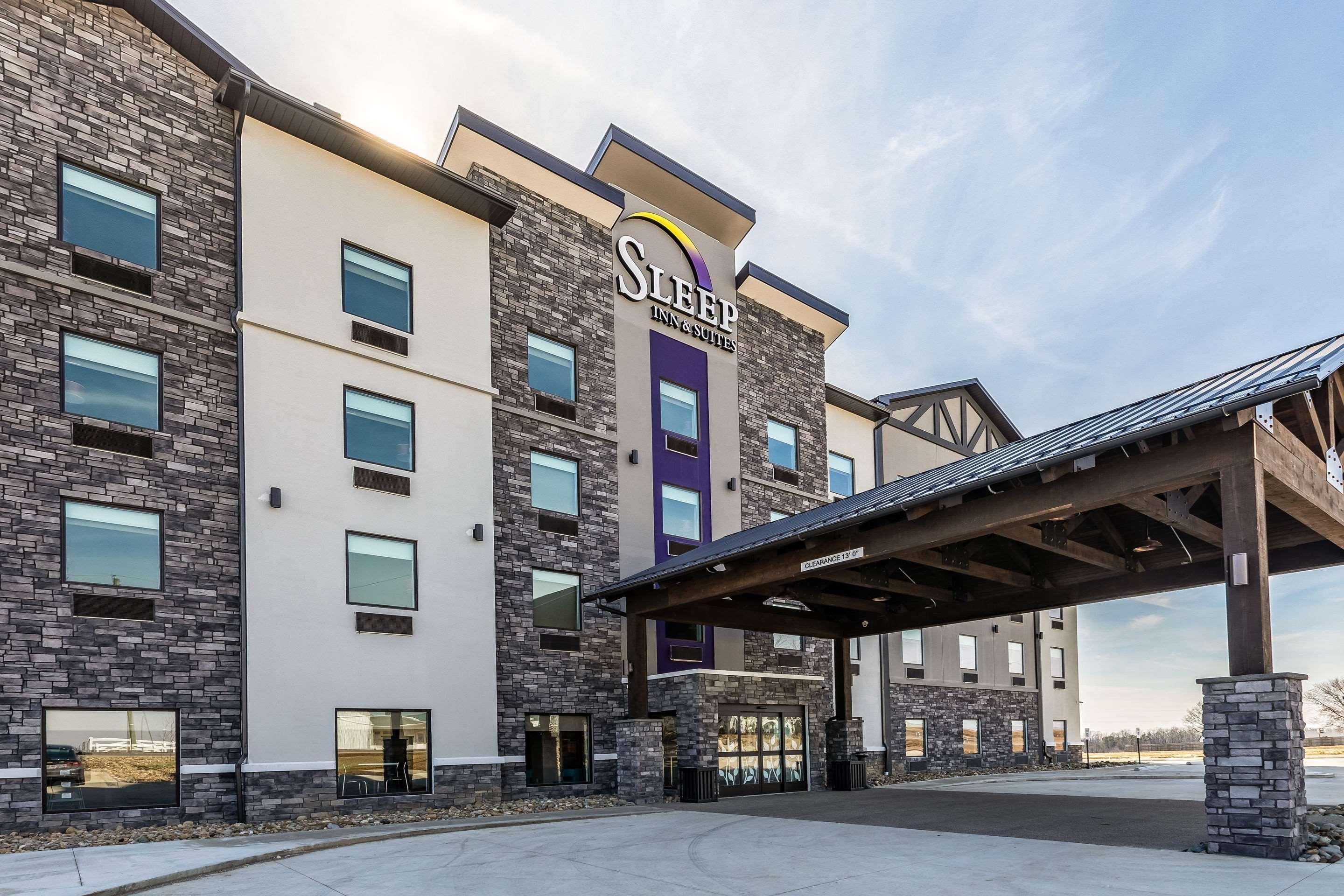 Sleep Inn & Suites Mt Hope Near Auction & Event Center Millersburg Exterior foto